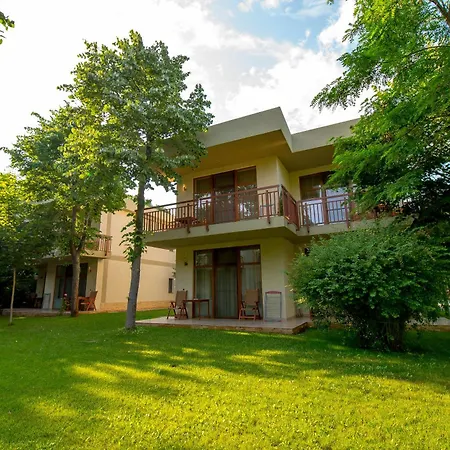 Club De Vacanta Mediterraneo ホテル